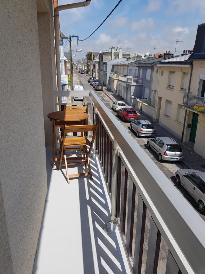 Residence Jeanne 50 M De L'Esplanade Classe 2 Etoiles Berck Экстерьер фото